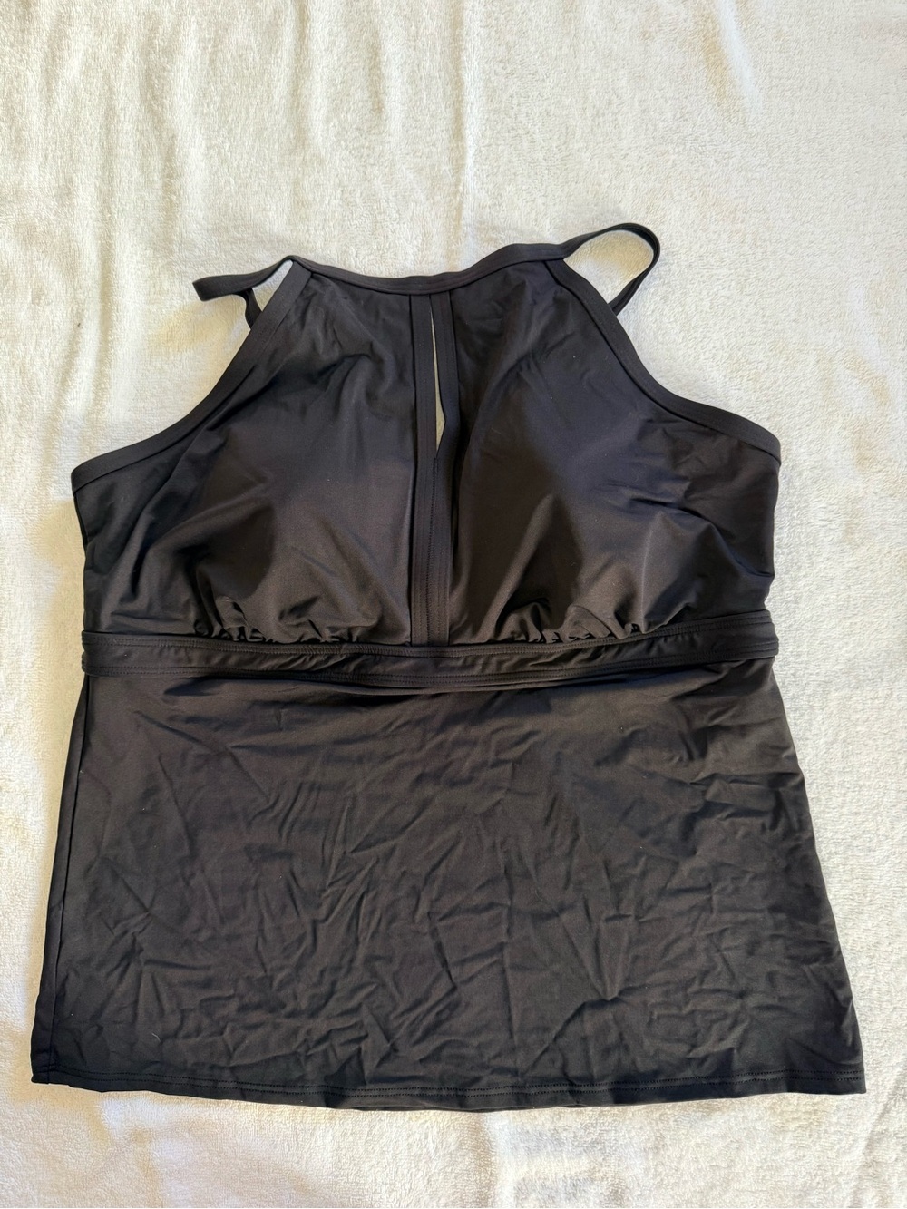 18 Lands’ End Black High-Neck with keyhole Tankini Swim Top